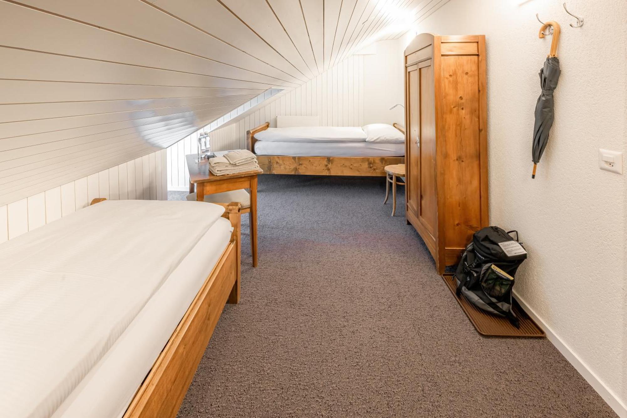 Hotel Nest- Und Bietschhorn Blatten  Room photo